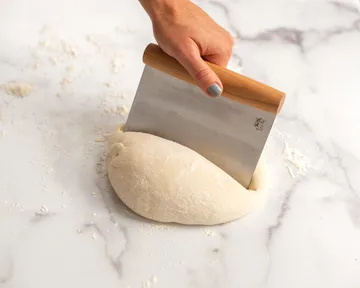 Nordic Ware dough cutter - Beech - Nordic Ware