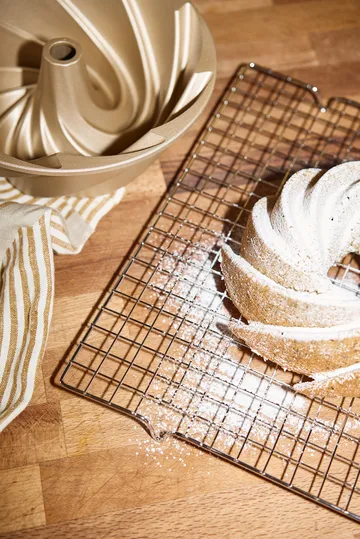 Lily cake pan nonstick - Gold - Nordwik