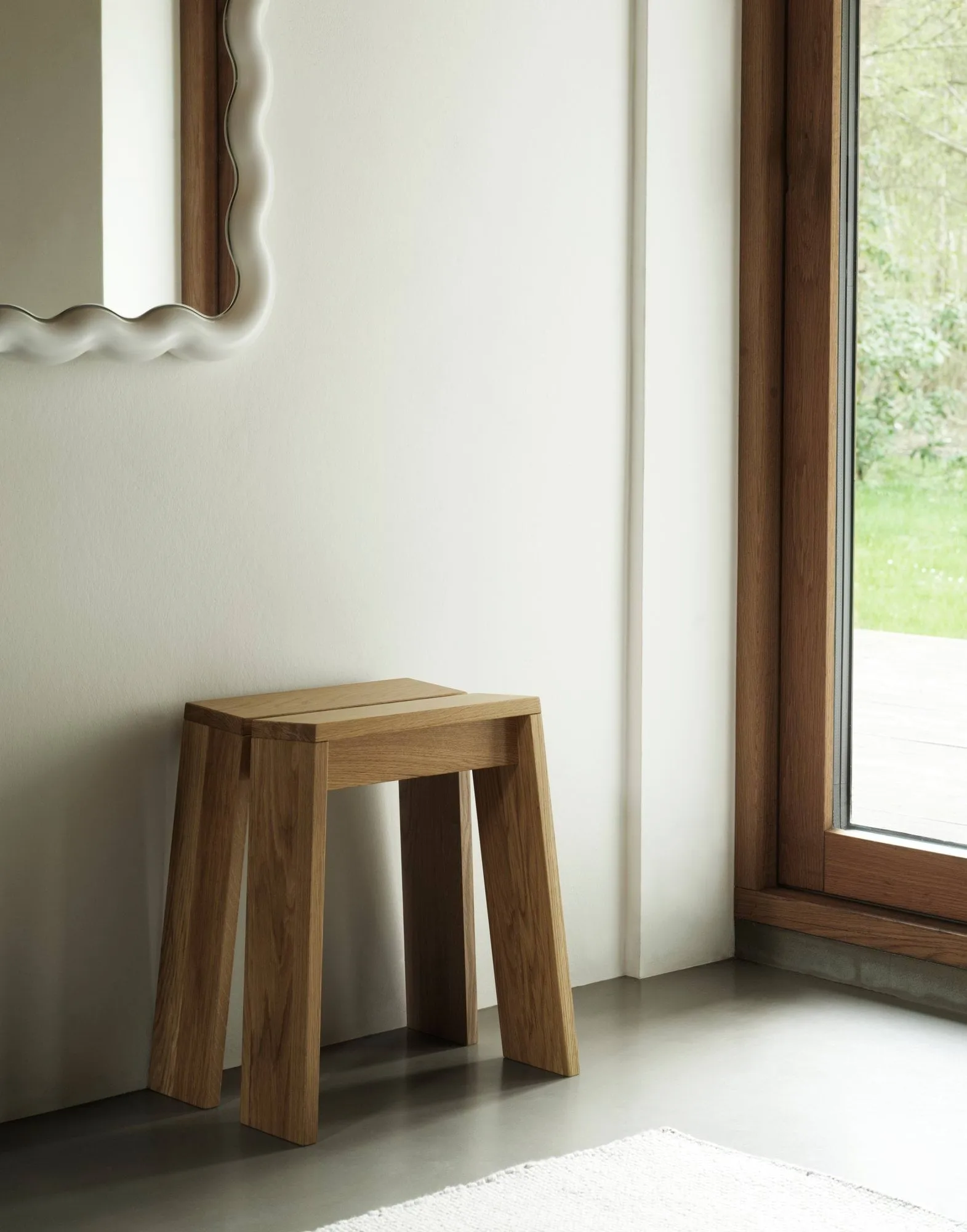 Let stool, Oak Normann Copenhagen