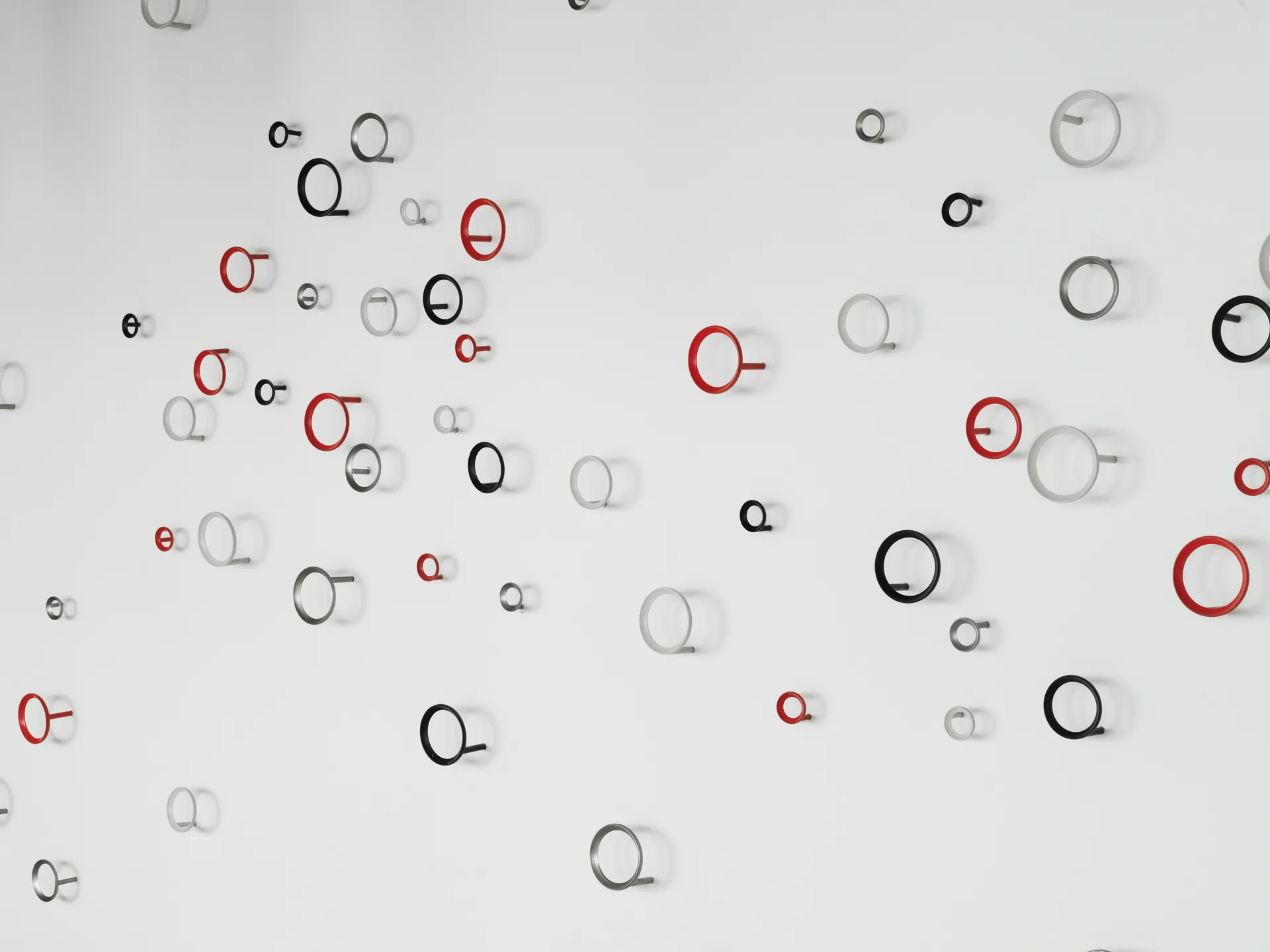 Loop hook large Ø9.4 cm, Warm Grey Normann Copenhagen