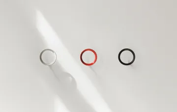 Loop hook medium Ø7.8 cm - Black - Normann Copenhagen