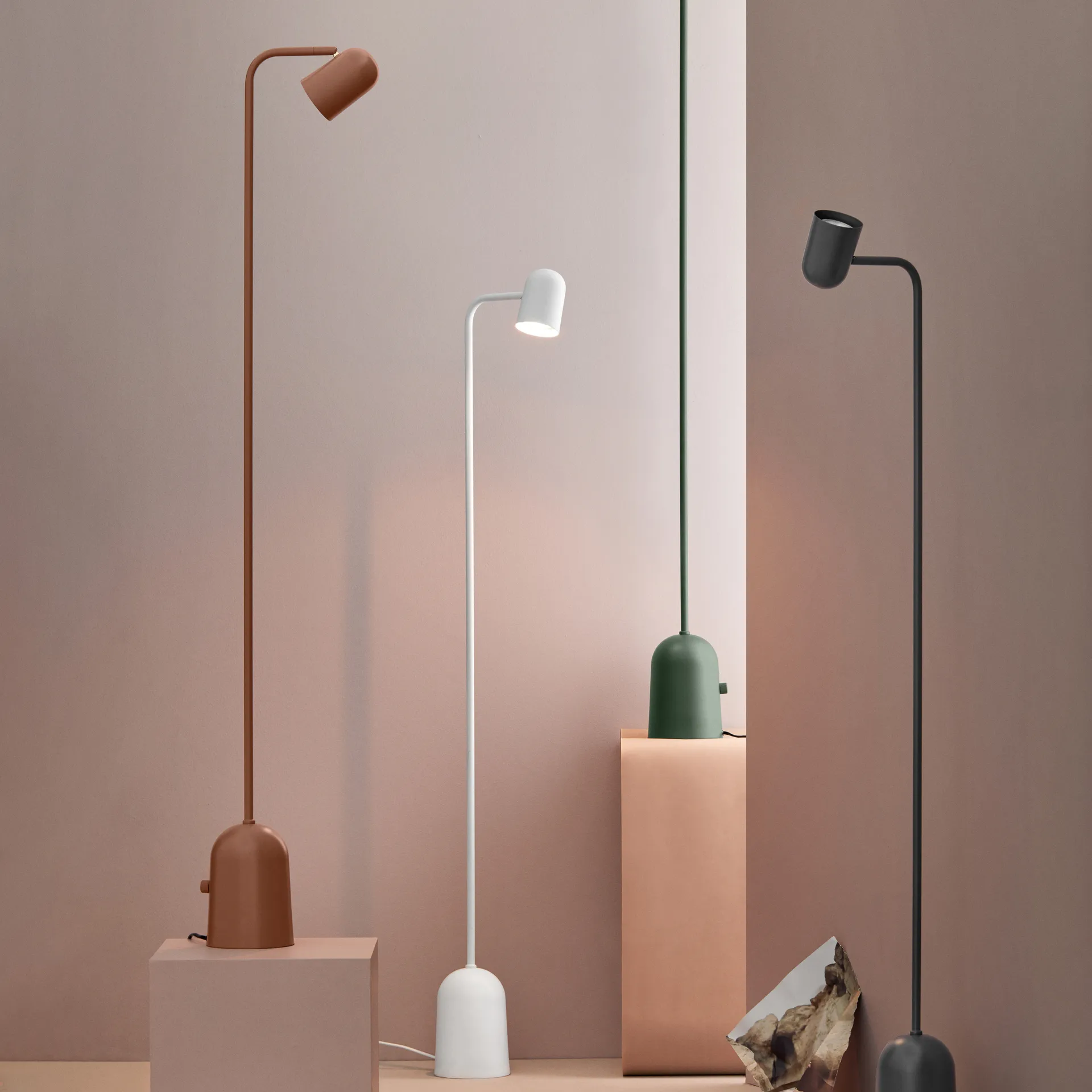 Buddy floor lamp, White Northern