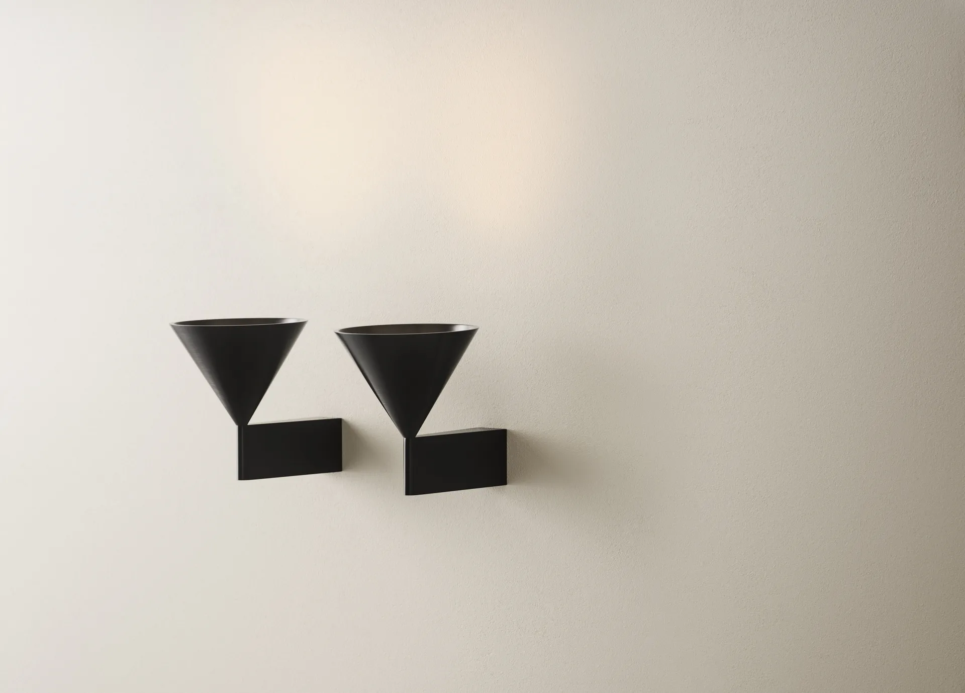 Apollo 14 wall lamp, Darkest hour Pholc