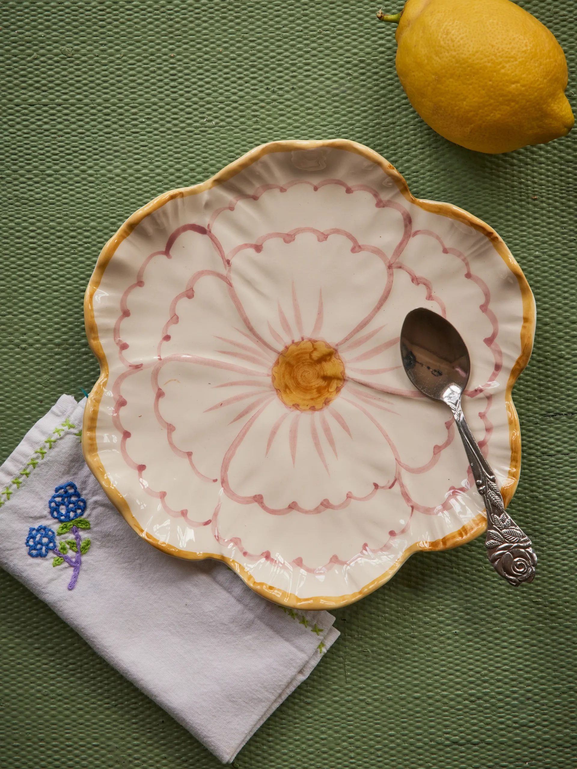 Rice Flower plate Ø19.5 cm, Yellow border RICE