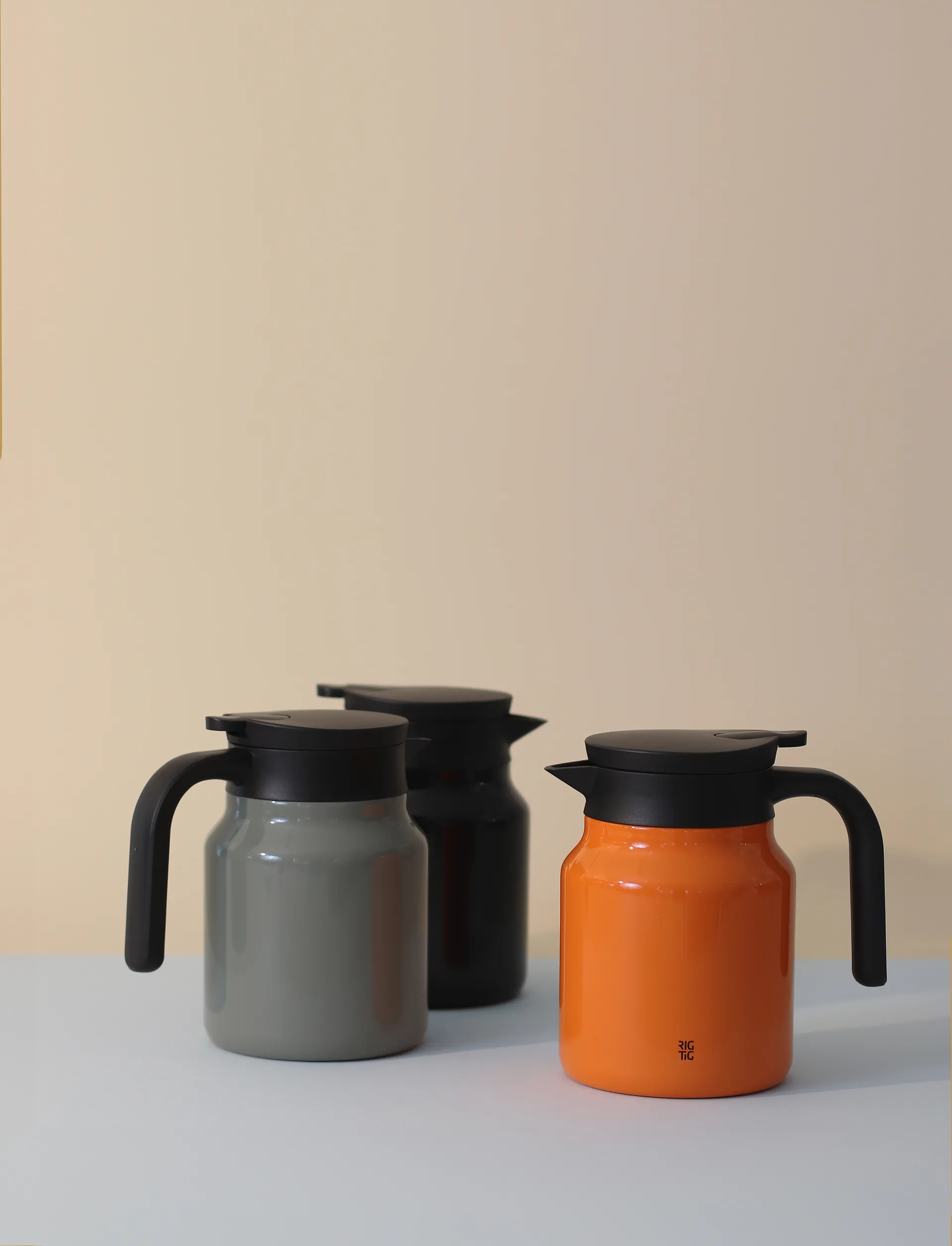 THERM-IT thermos jug, Khaki, 0,9 L RIG-TIG