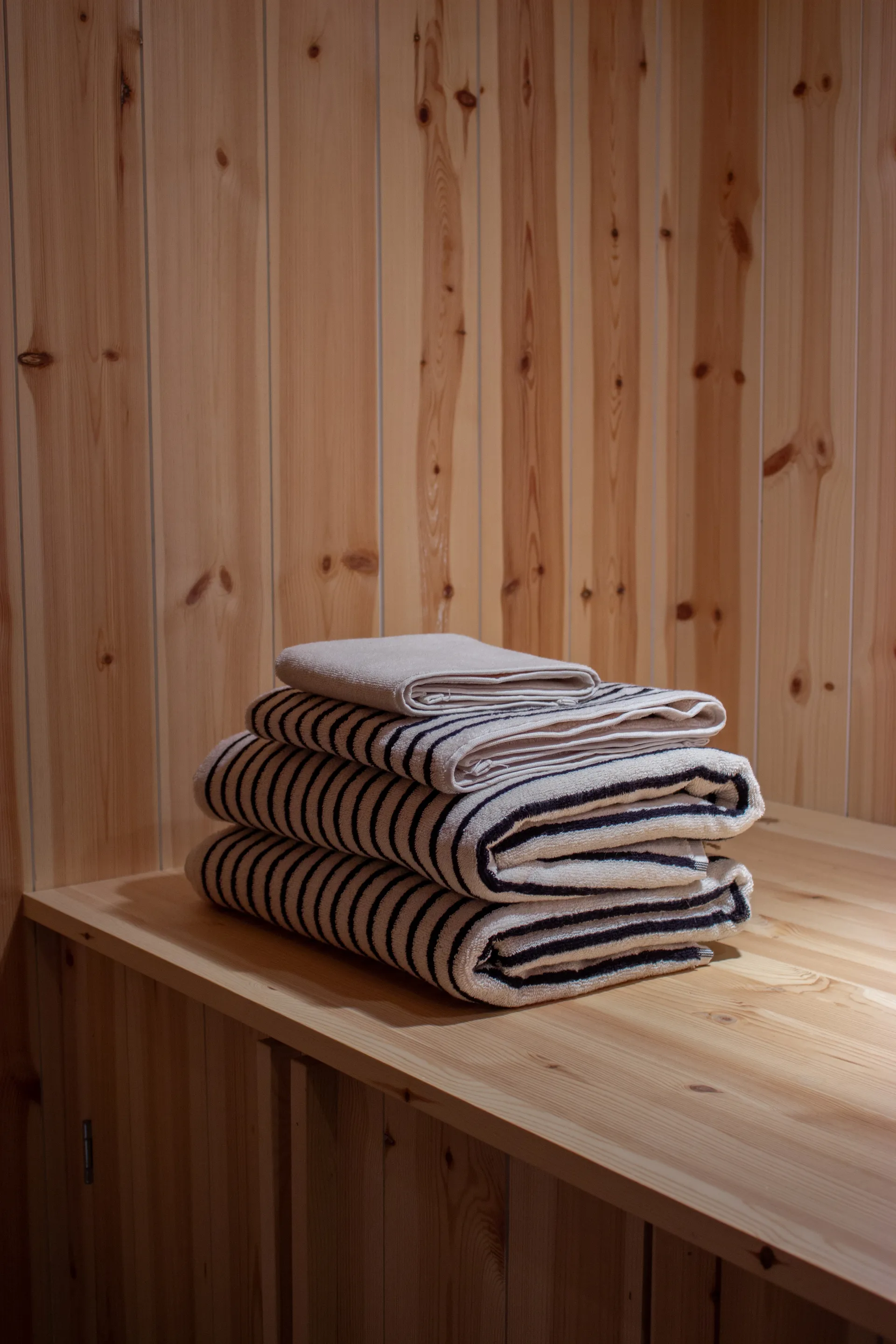Drift towel 30x50 cm, White Scandi Living