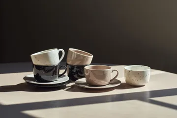 Freckle cup with saucer 26 cl - White - Scandi Living