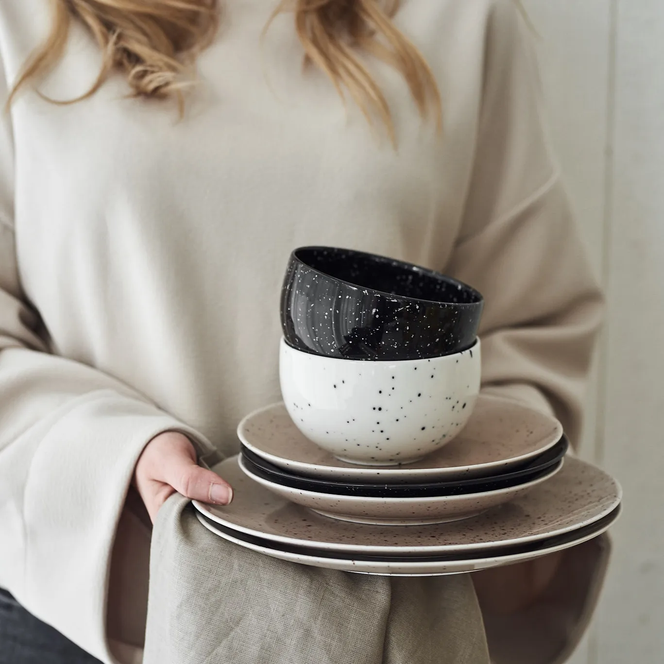 Freckle plate Ø26 cm, beige Scandi Living