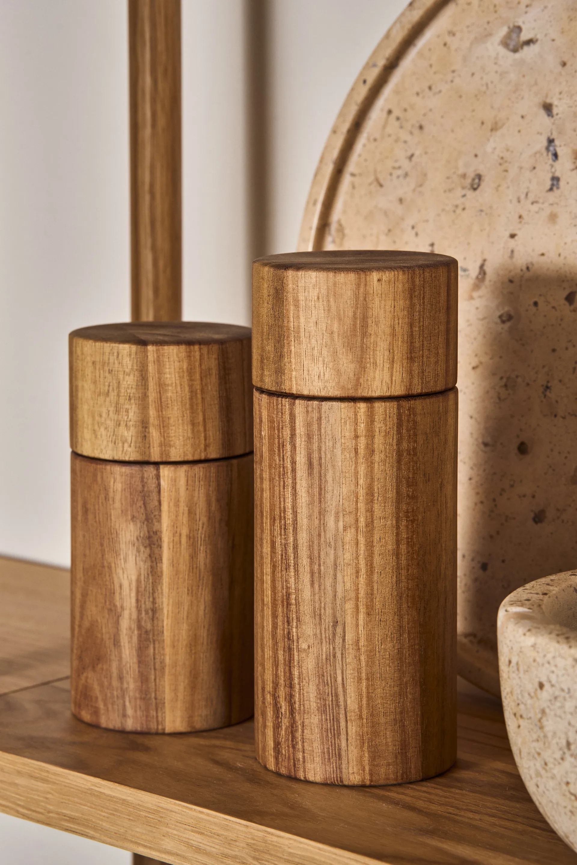 Hollow salt- & pepper mill - Acacia Scandi Living