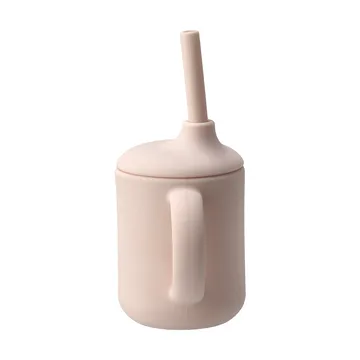 Idun mug with silicone straw 120 ml - Blusher - Scandi Living