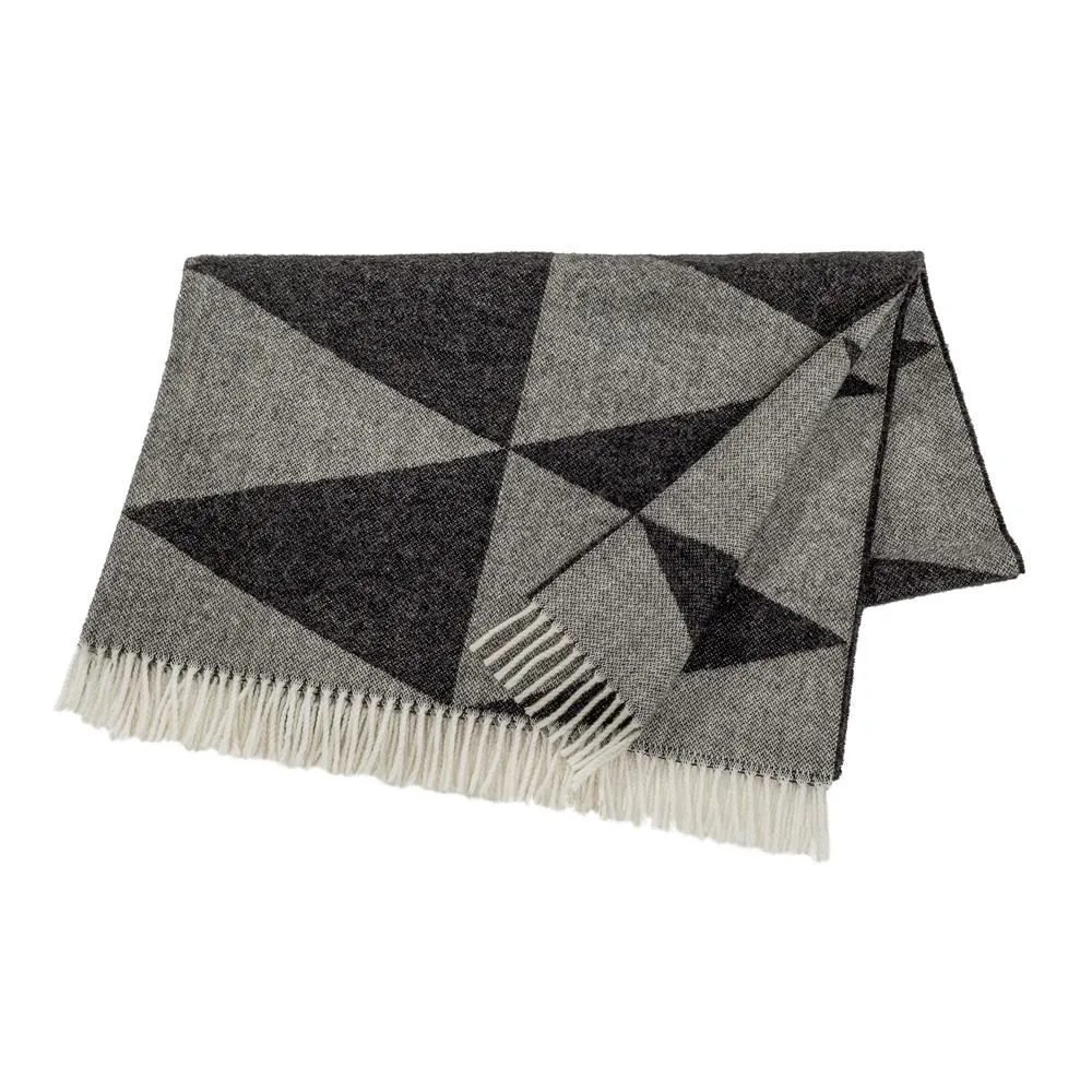 Rime wool throw, charcoal Scandi Living
