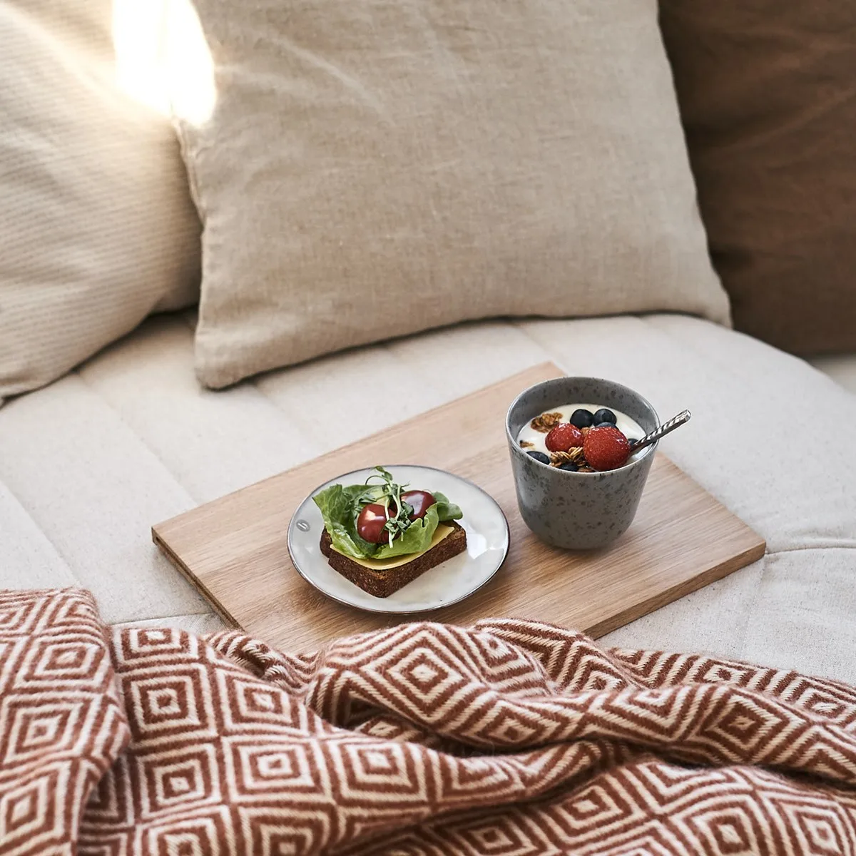 Salt wool throw, terracotta Scandi Living