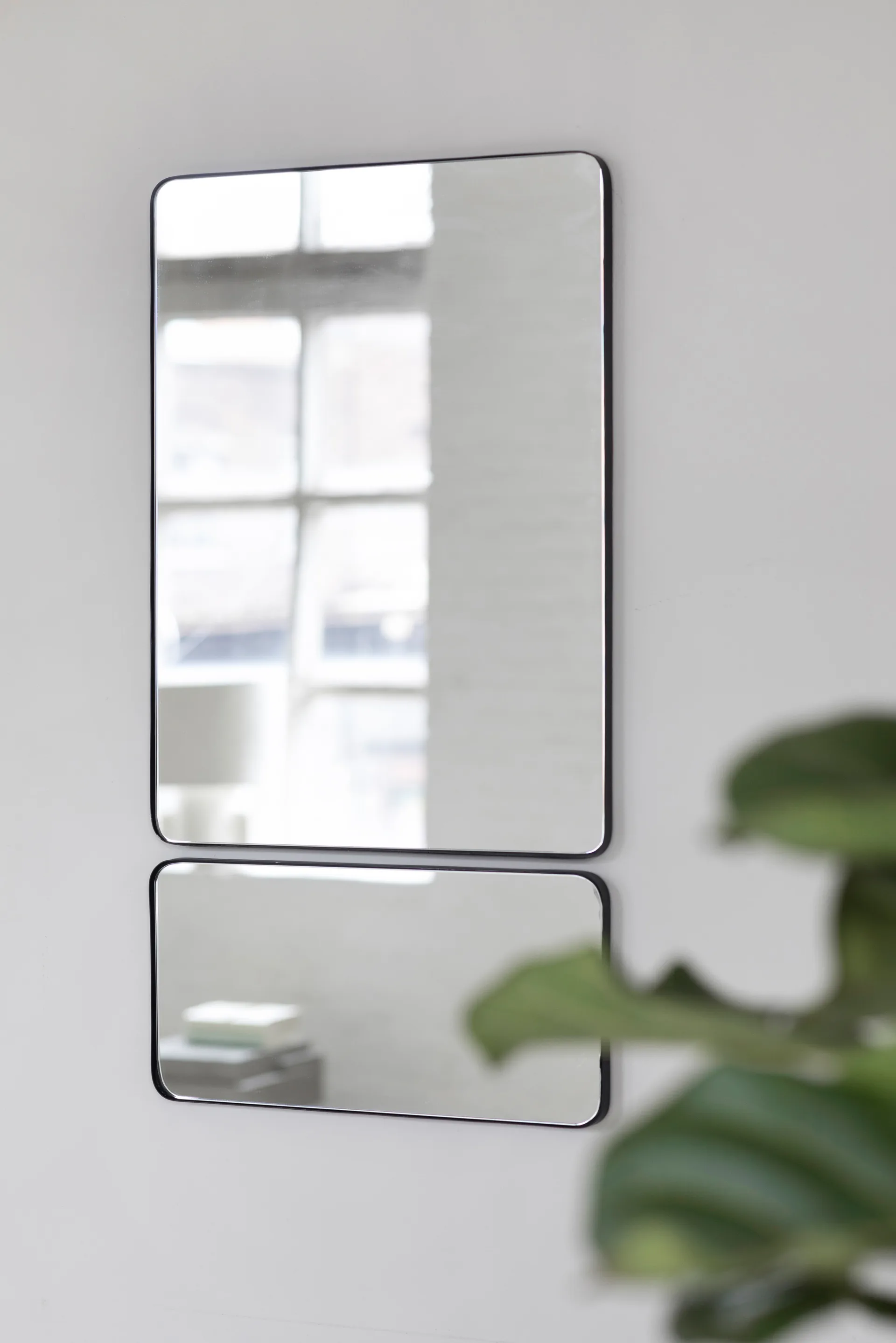 Serax mirror F 40x55 cm, Black Serax
