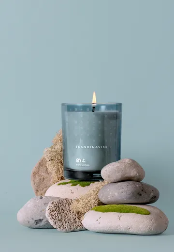 Øy scented candle with lid - 200 g - Skandinavisk
