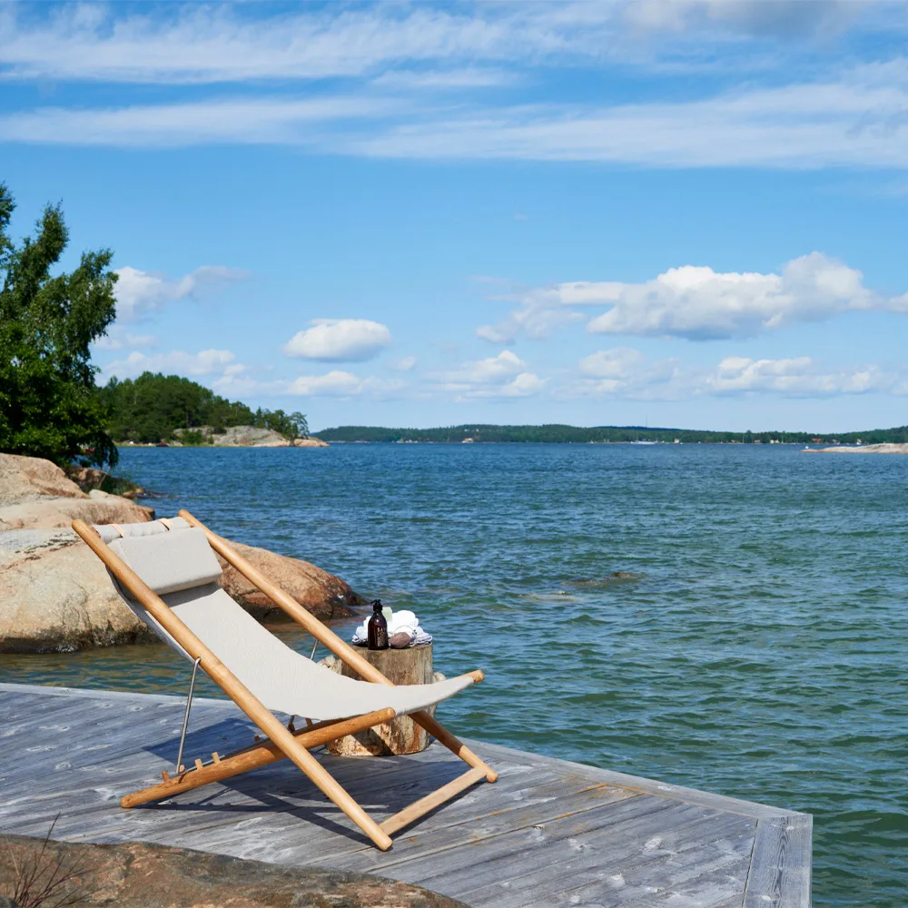 H55 lounge chair teak, Agora Nautic white Skargaarden