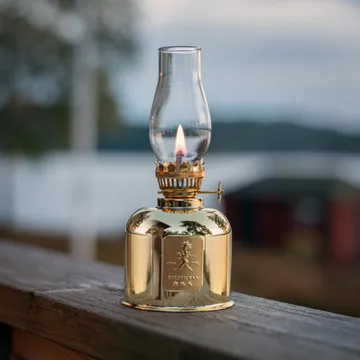 Solstickan paraffin lamp - gold, Ø8,5x20 cm - Solstickan Design