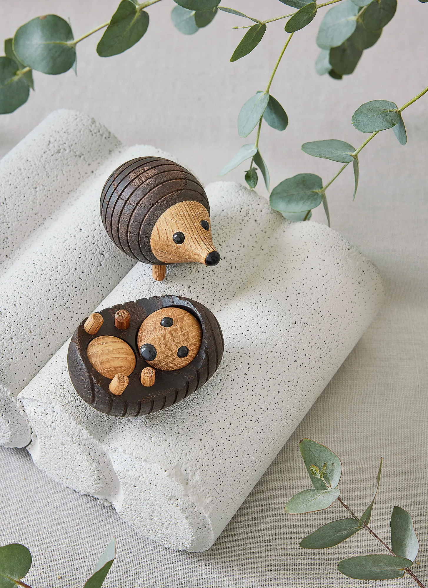 Spike hedgehog decoration 4 cm, Thermo ash Spring Copenhagen