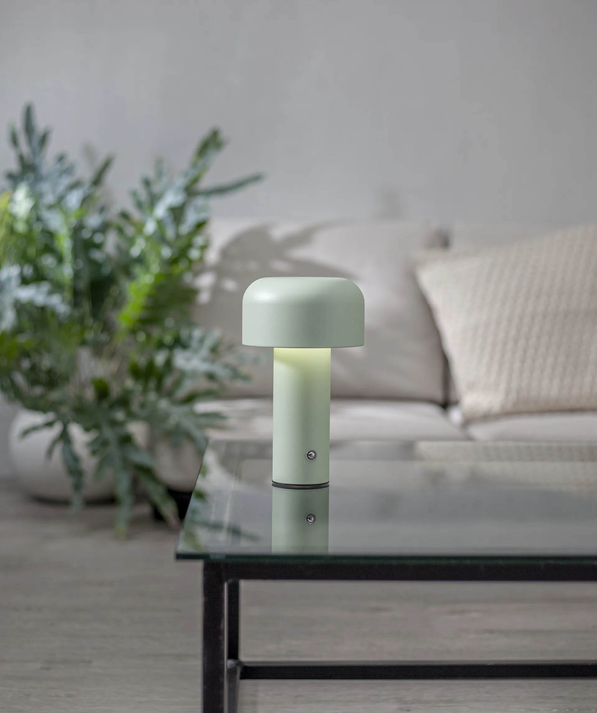 Bobby portable table lamp, Green Star Trading