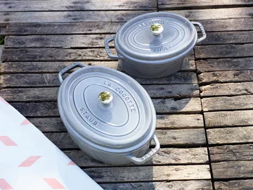 Staub La Cocotte oval cast iron pot 0.6 L - Graphite gray - STAUB