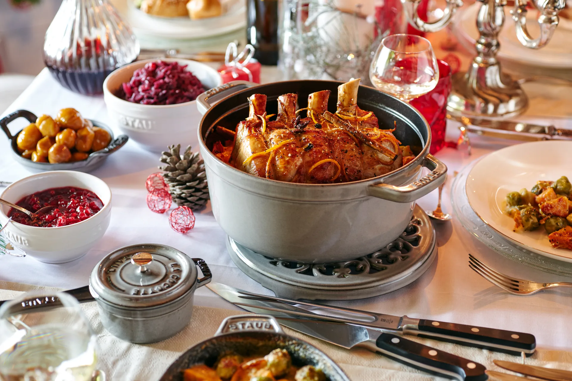 Staub La Cocotte round casserole cast iron 12.6 L, Graphite gray STAUB