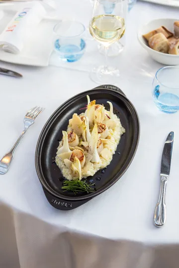Staub oval fish dish - black - STAUB