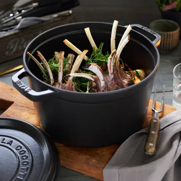 Staub round casserole dish high 4.8 L - Mattblack - STAUB