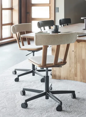 Alt chair swivel base upholstered seat oak - Hallingdal 65-220-natural oil - Stolab