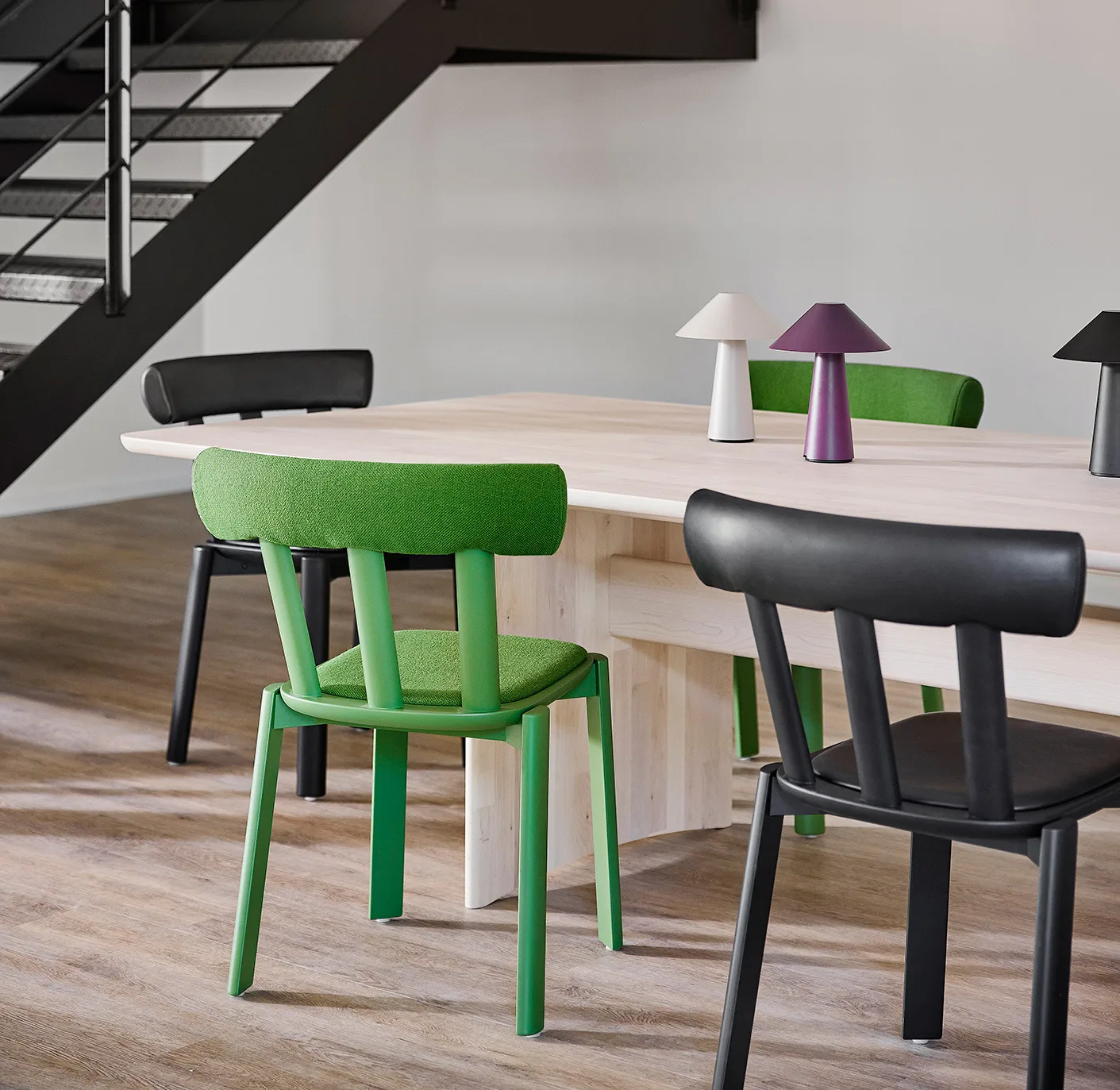 Alt table 90x320 cm birch, Light matte lacquer Stolab