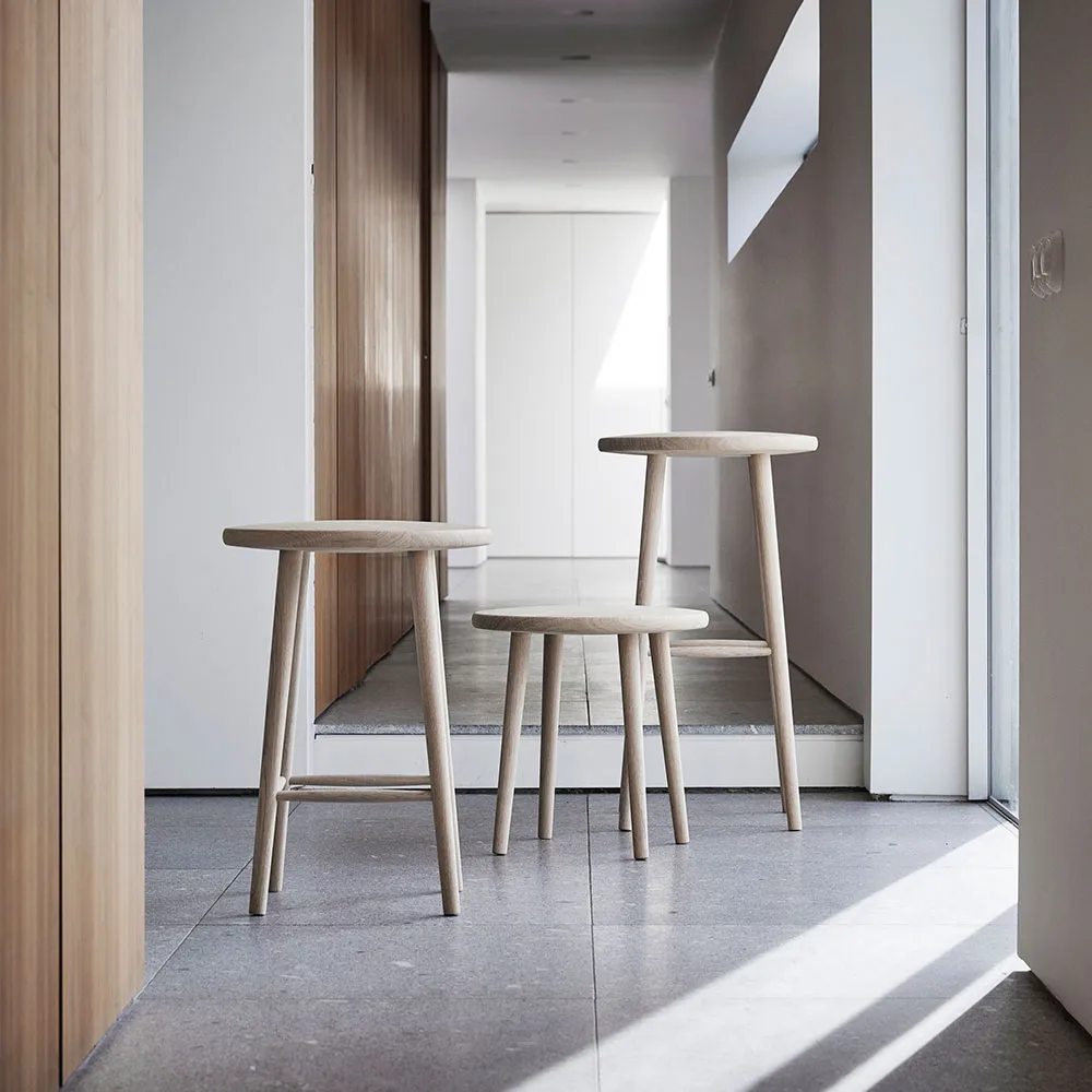 Miss Button bar stool, Oak natural oil. medium Stolab