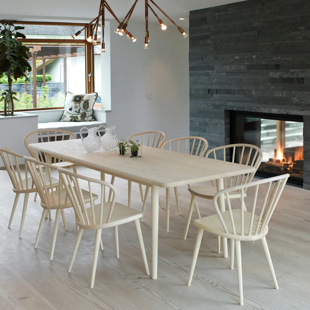 Miss Holly dining table. 235x82 cm, Birch light matt lacquer Stolab