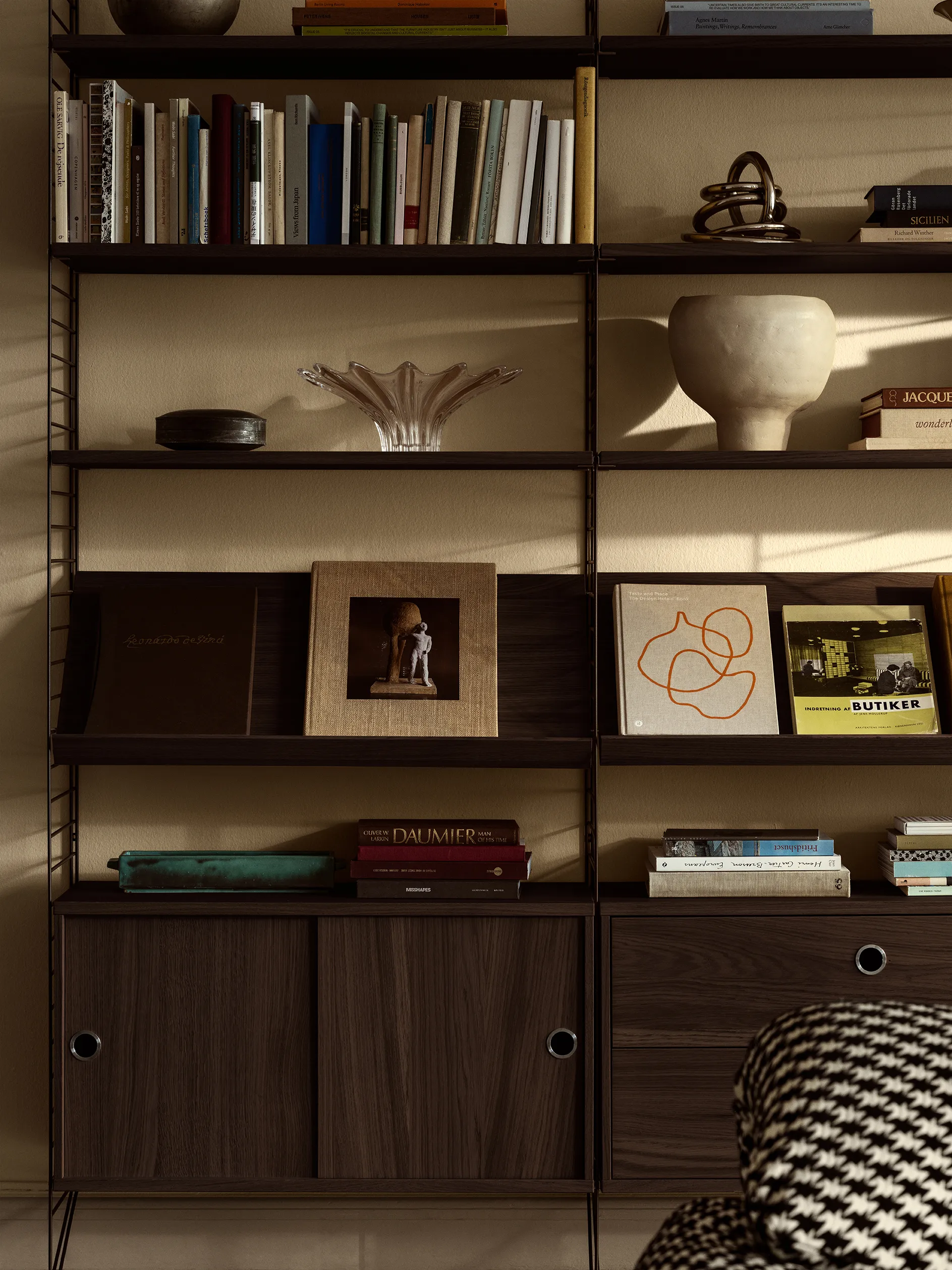 String shelf metal, Dark brown, 78x30 cm, high rim String