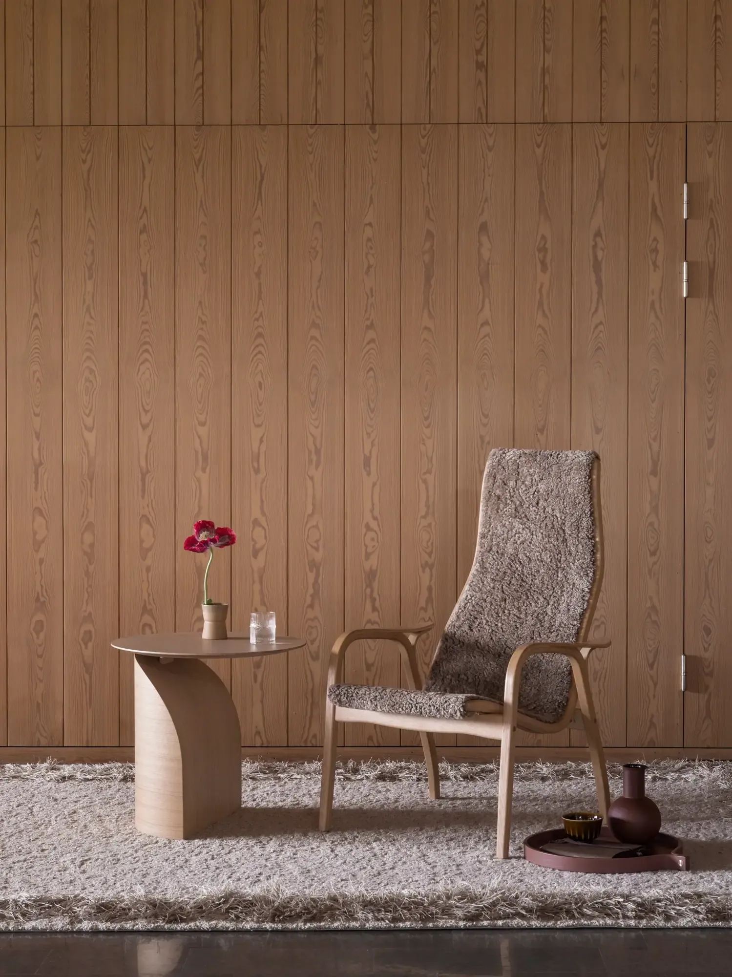 Lamino armchair, Sheepskin Espresso-oiled oak Swedese