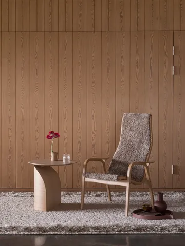 Lamino armchair - Sheepskin Moonlight-white-pigmented oak - Swedese
