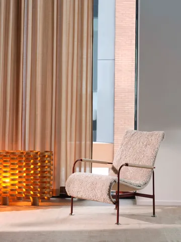 Serpentine armchair - Fabric Romo Linara Rye-nutmeg-tärnsjö Cognac - Swedese