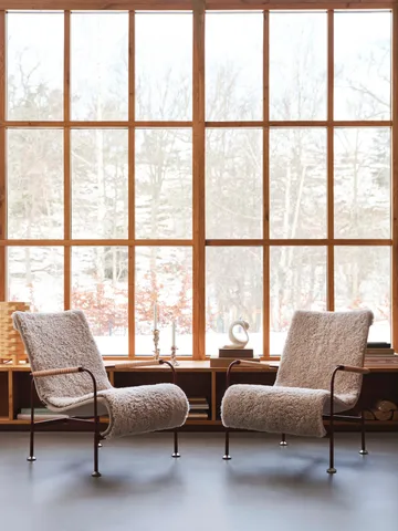 Serpentine armchair - Sheepskin Moonlight-chrome-Tärnsjö Cognac - Swedese