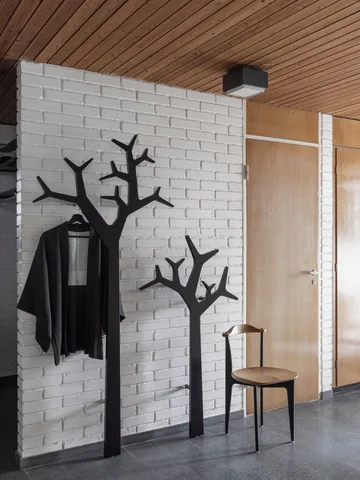 Tree rockhangers wall 194 cm - Black - Swedese