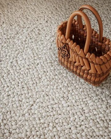 Andersdotter wool rug 250x350 cm - Beige-off white - Tinted