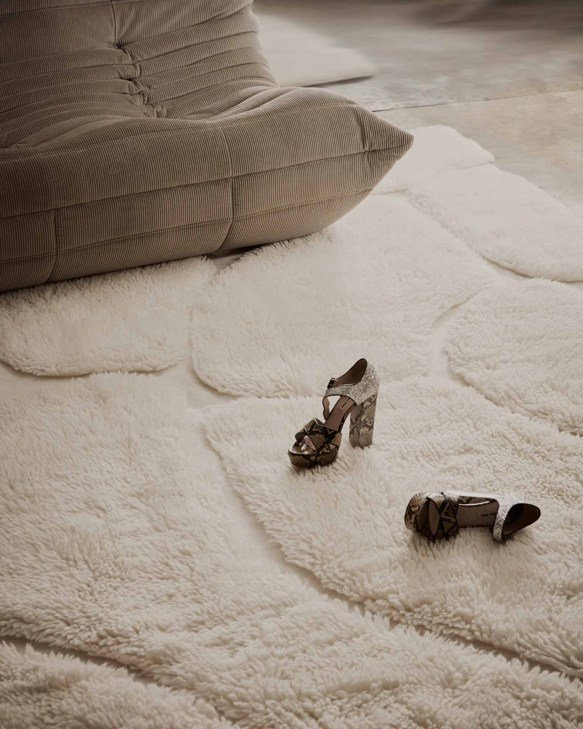 Kullin wool carpet 200x300 cm, Offwhite Tinted