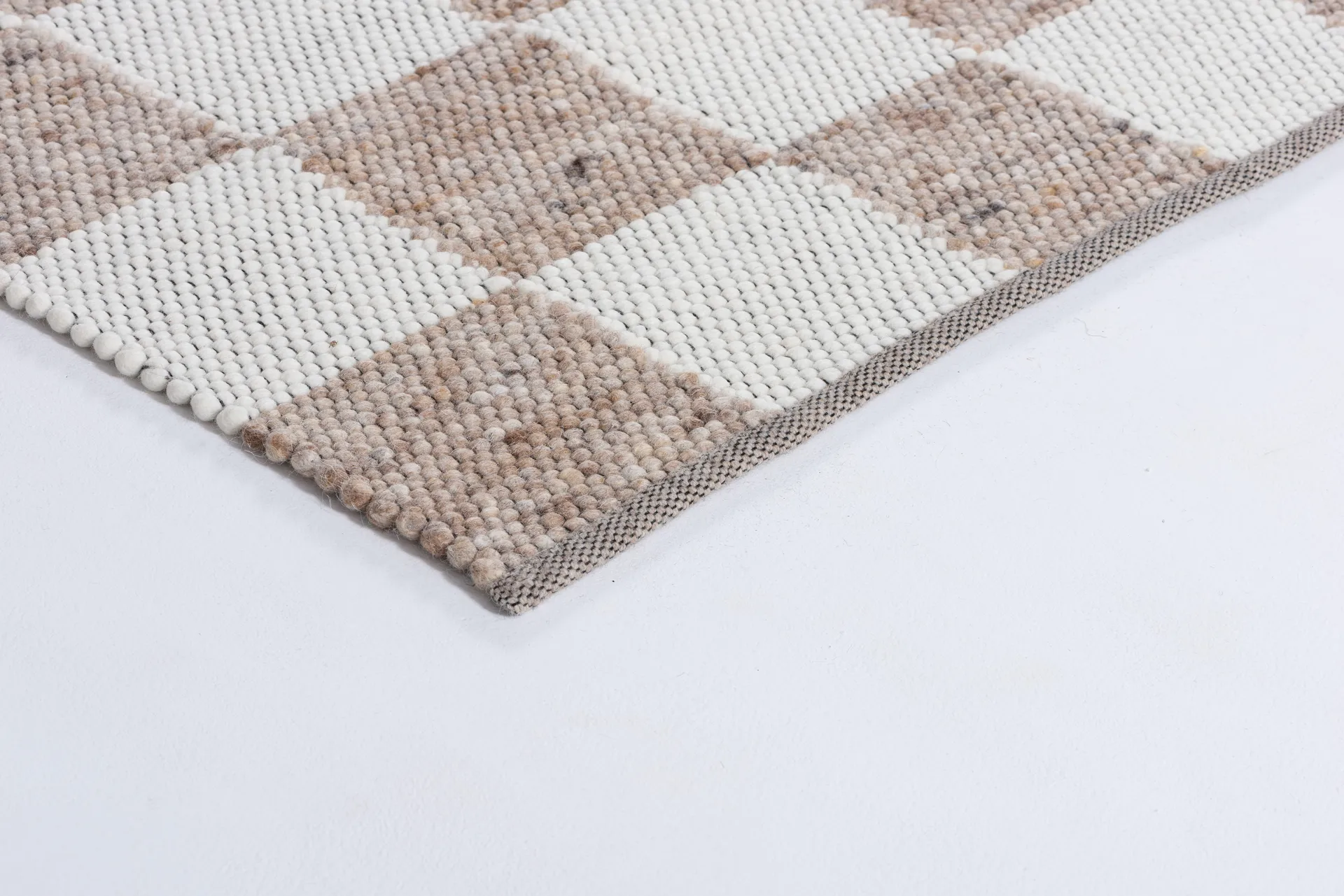 Gotland Design rug Special Edition, Light brown-white no. 2412, 170x240 cm Tisca