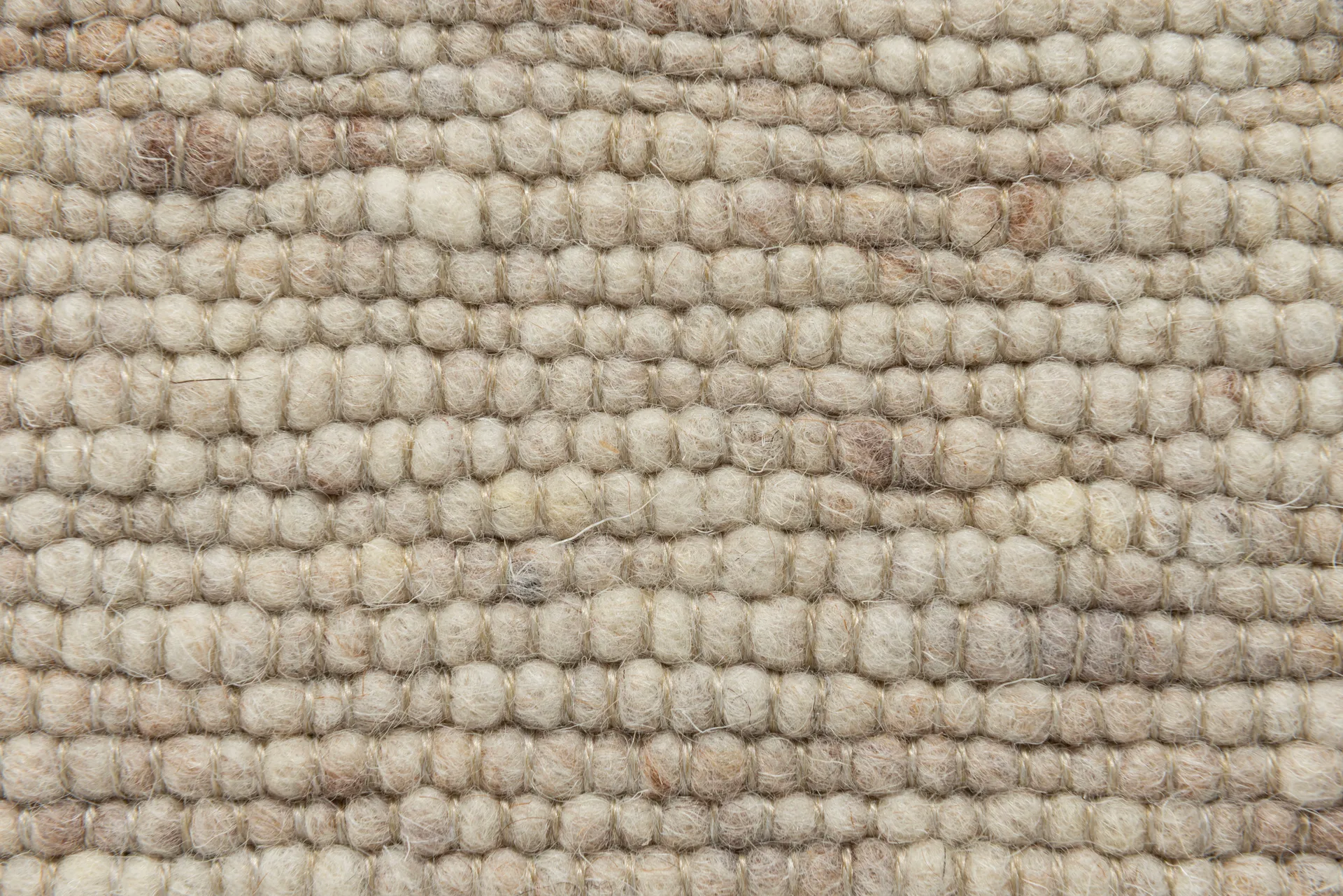 Sierrafil rug, Ecru no. 32, 250x300 cm Tisca