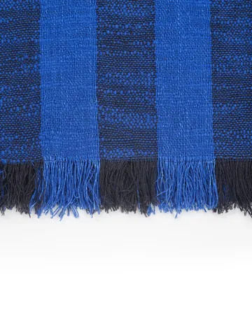 Band throw 160x200 cm - Blue & Black - Tom Dixon