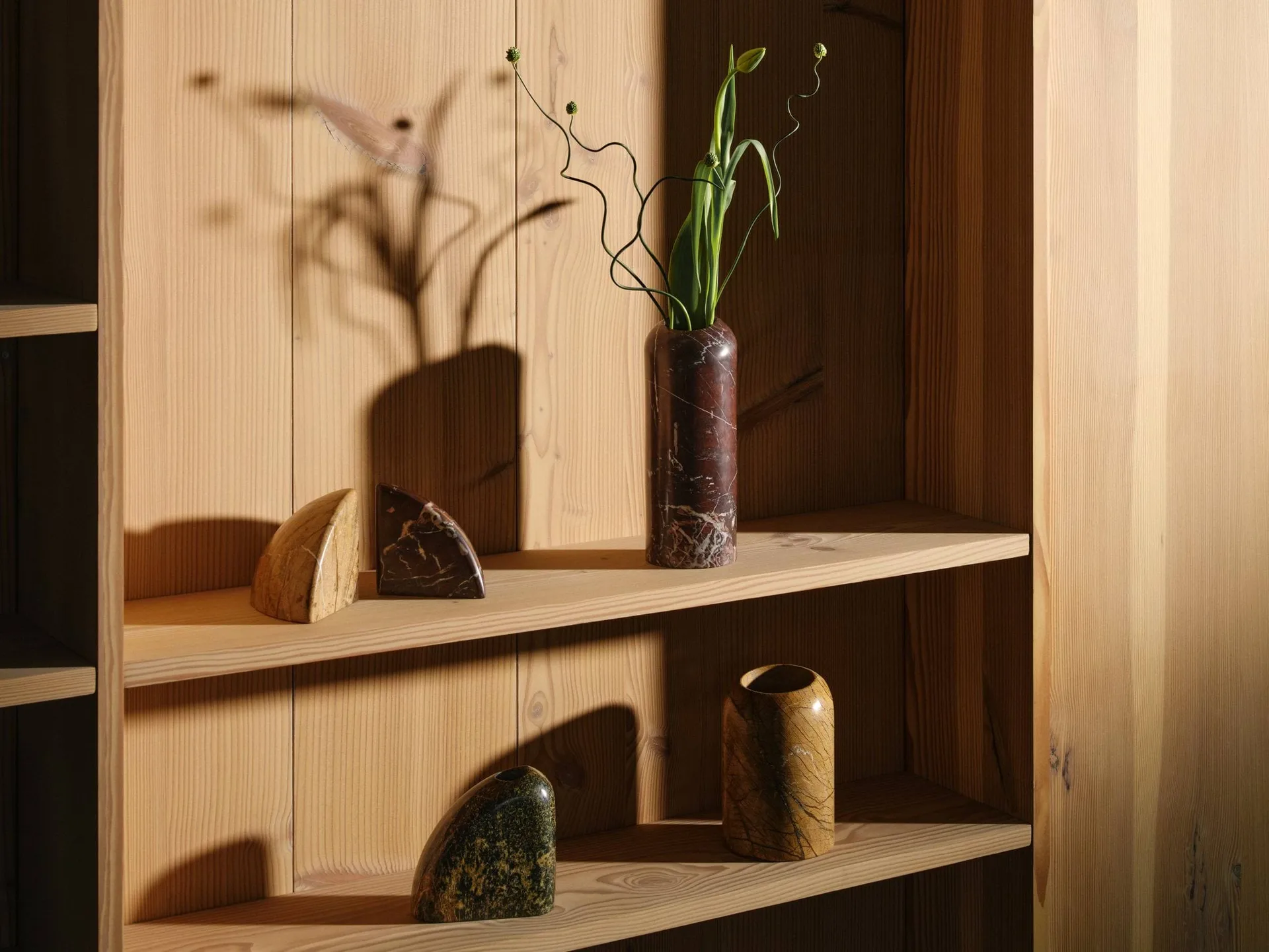 Boulder vase, Ø14x21.3 cm Tom Dixon