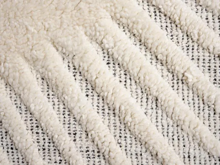 Edgy rug, 200x300 cm Tom Dixon