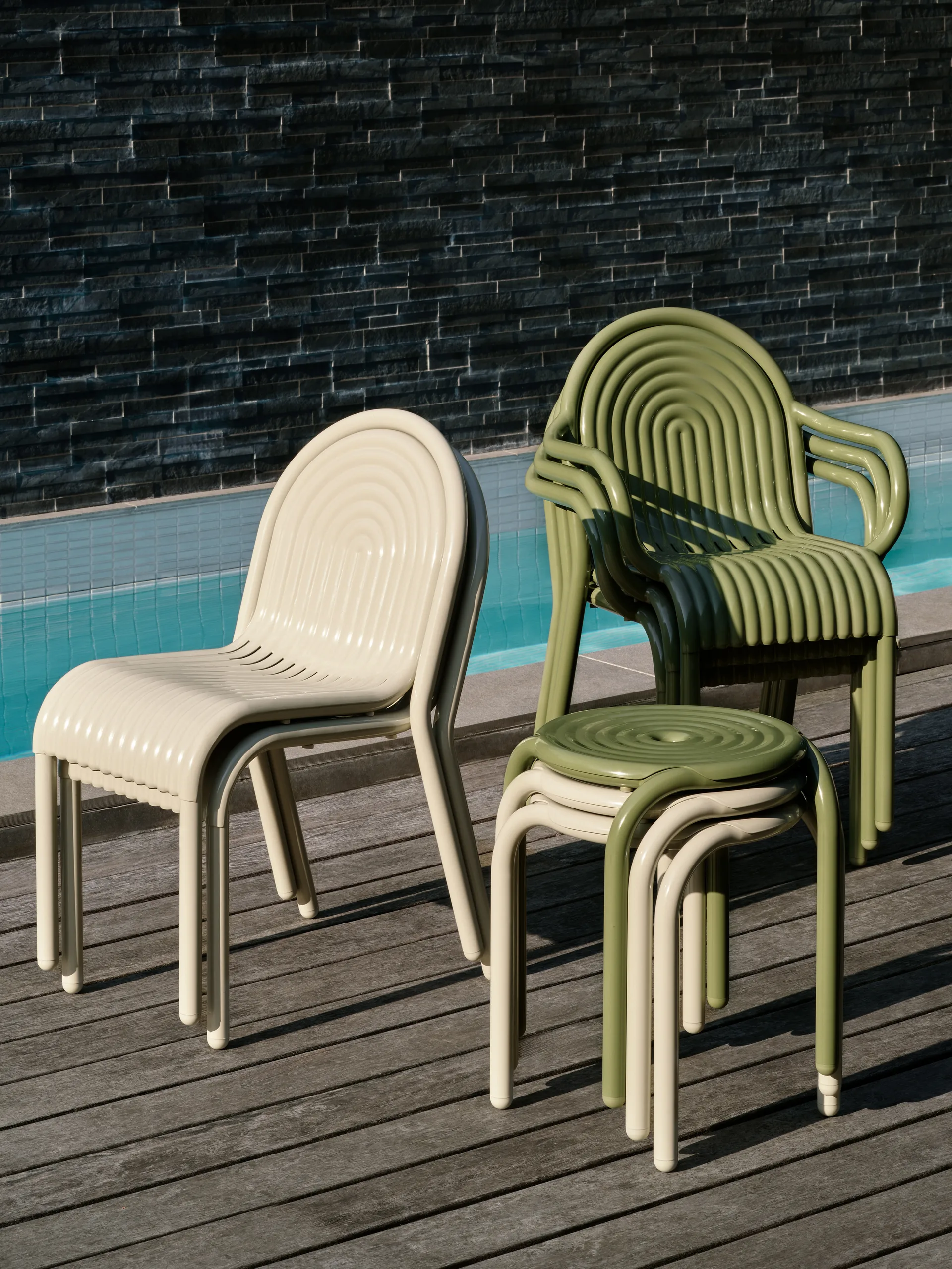Groove stool 45 cm, Moss Tom Dixon