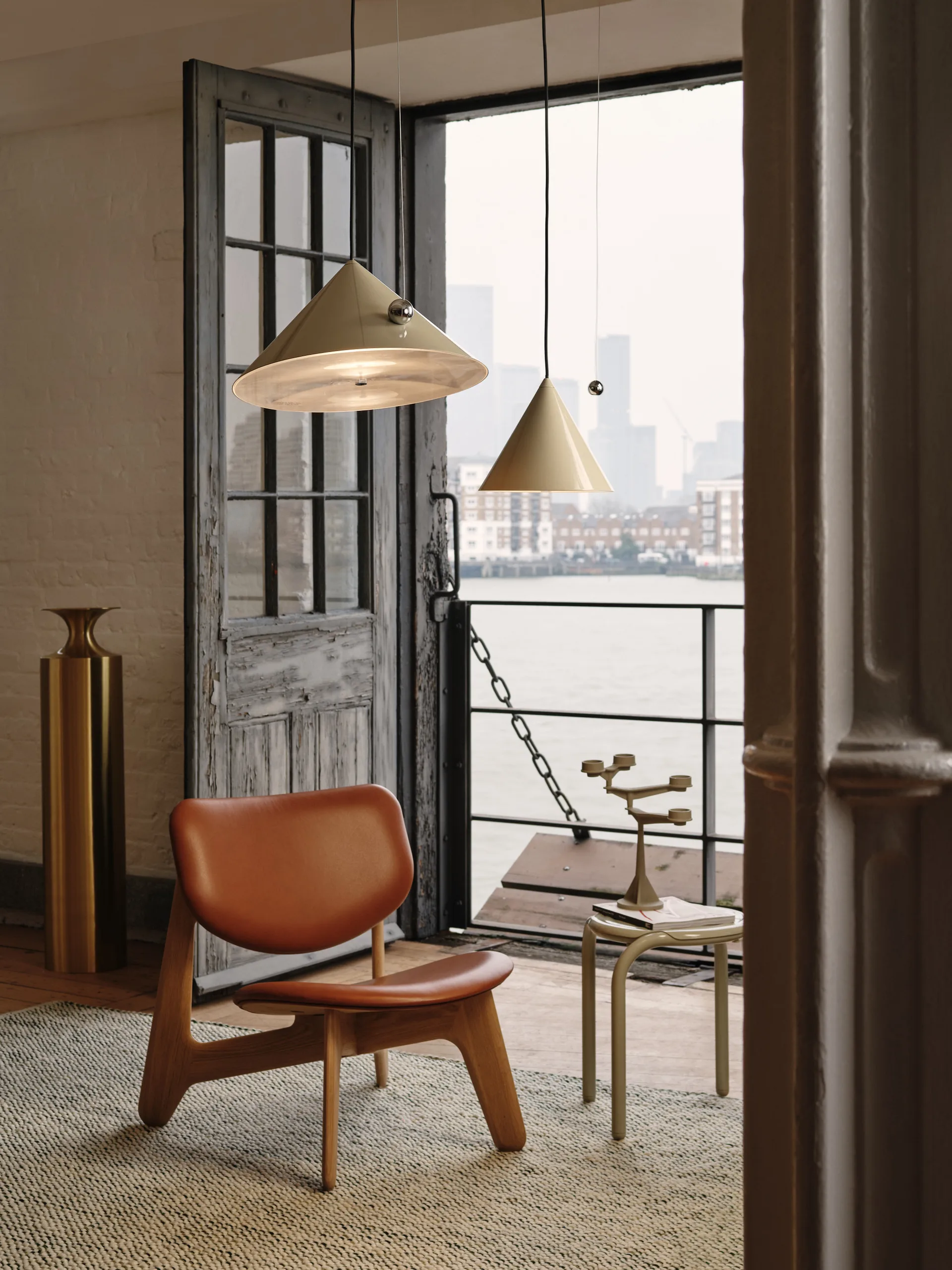 Pose pendant lamp, Putty, Ø43x30 cm Tom Dixon