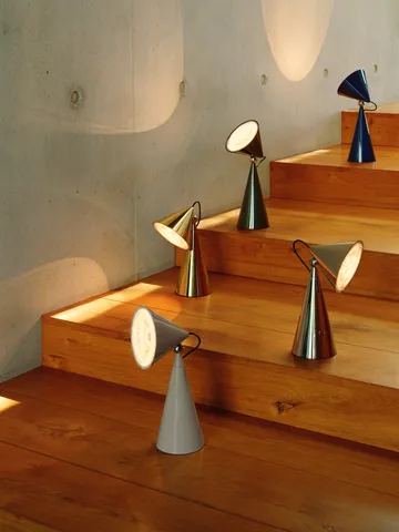 Pose Portable LED table lamp - Kelp - Tom Dixon