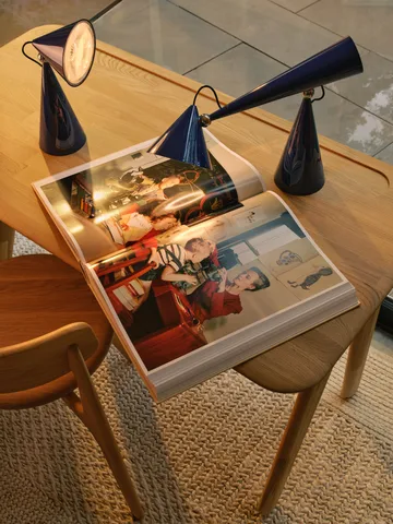 Pose Task LED table lamp - Indigo - Tom Dixon