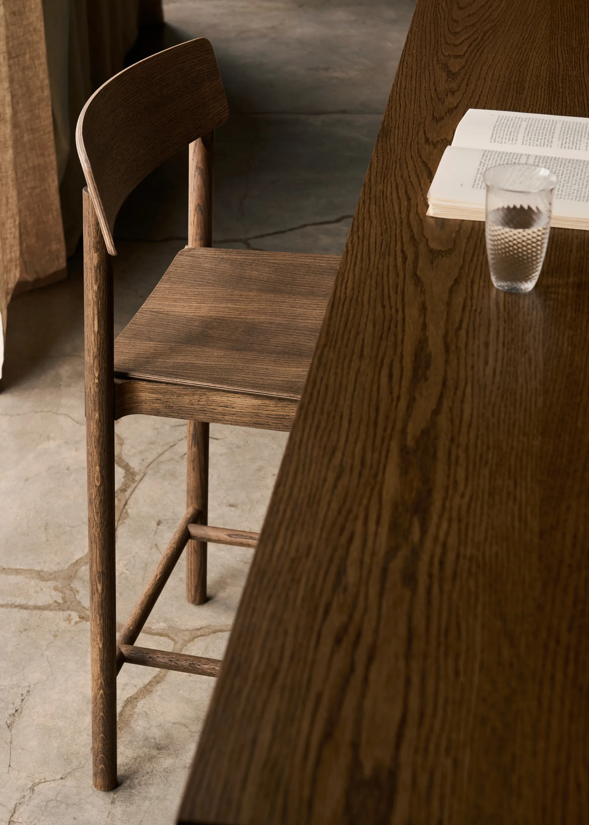Betty TK13 Counter Chair 65 cm, Smoked oiled oak &Tradition