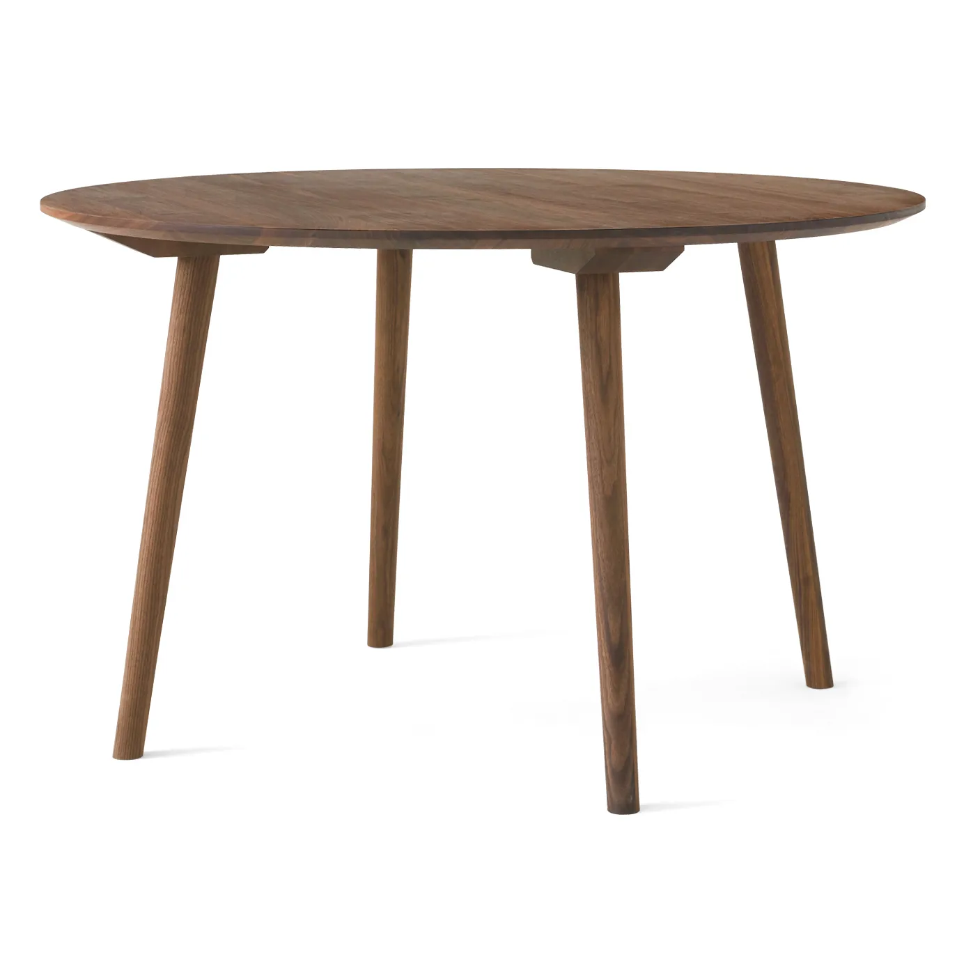 In Between table SK4, Walnut &Tradition