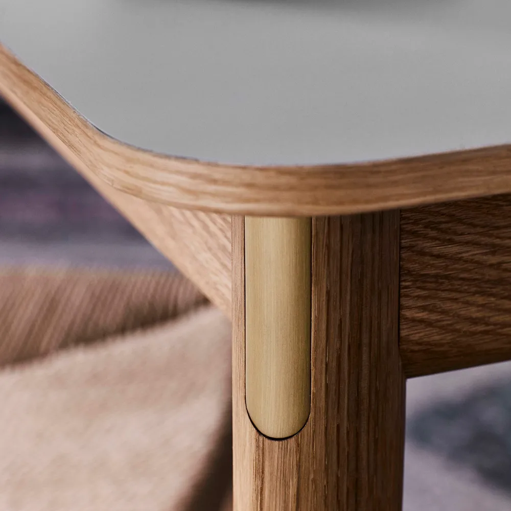 Patch HW1 dining table, Griogo londra. smoked oiled oak stand &Tradition